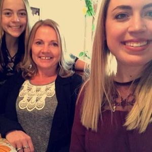 Meet your Posher, Ashley